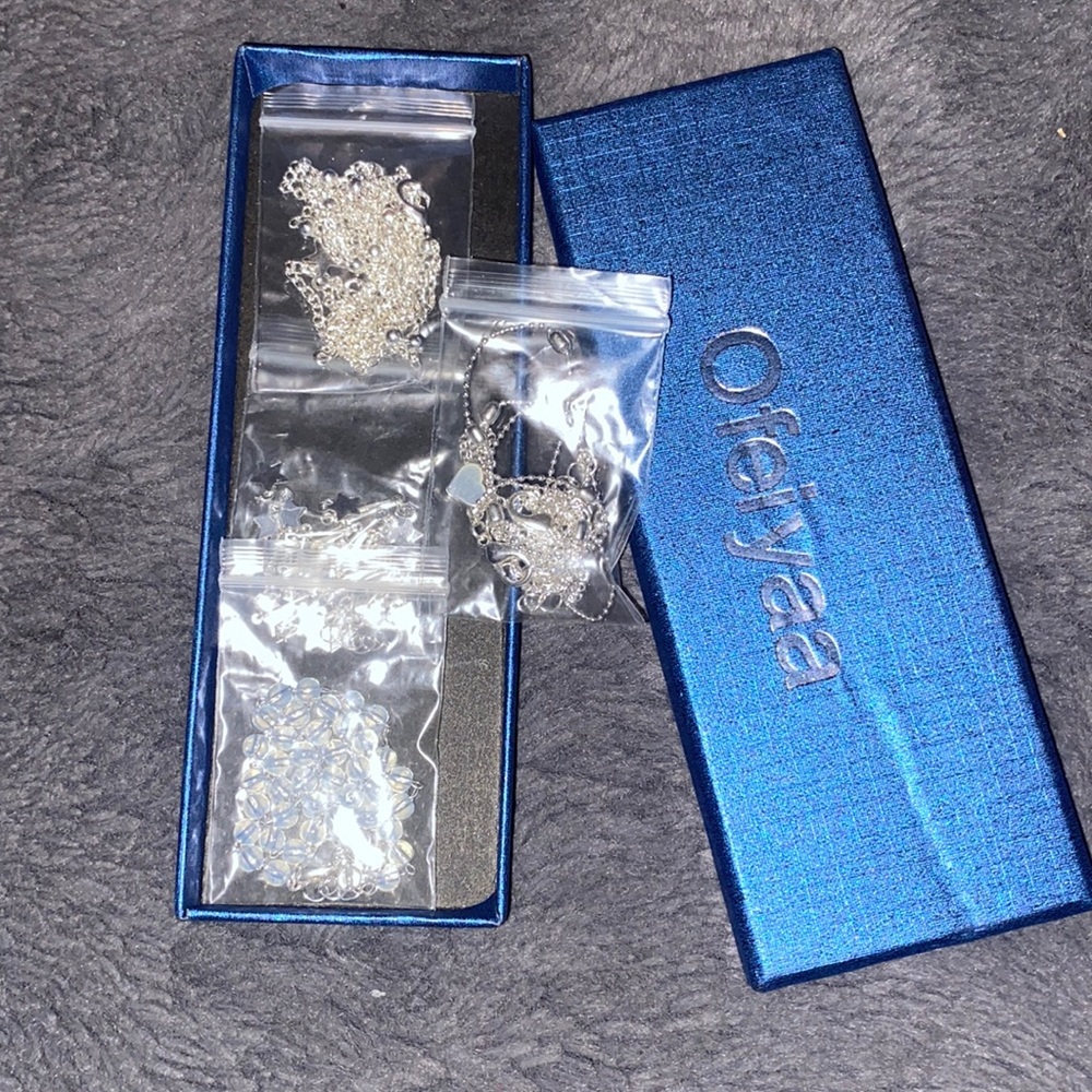 Chokers brand new